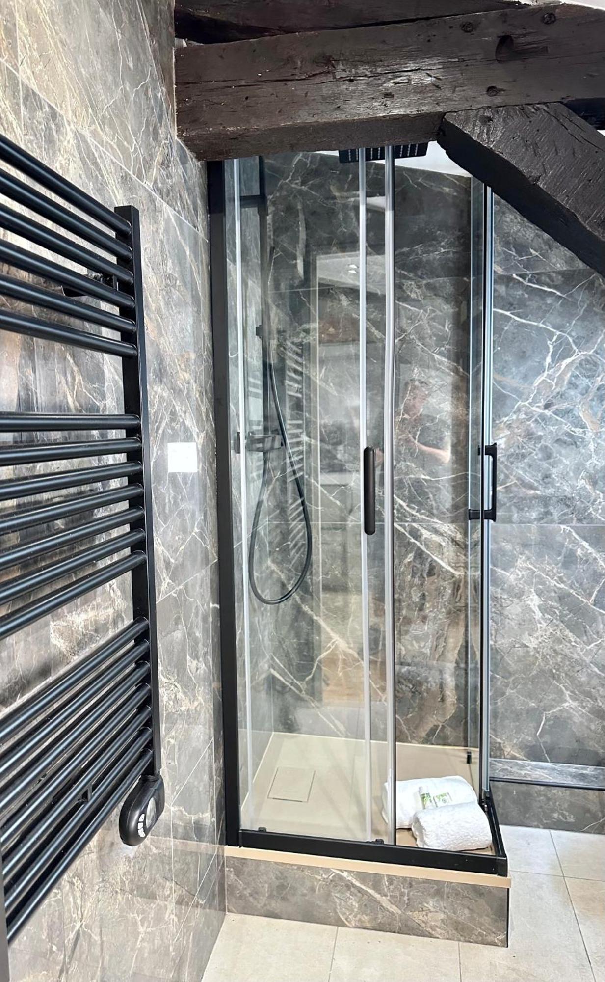Le Marais' Finest Luxurious Apartment Paris Dış mekan fotoğraf